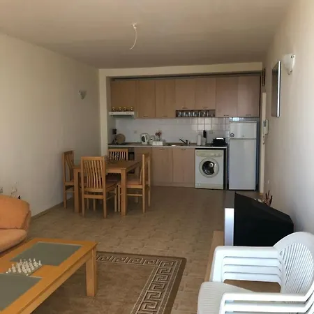 Apartment Coral корал бийч Sveti Vlas